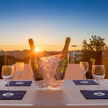 Correeira Luxury Residence T2 H - Albufeira, Pools, Wifi, Bbq, Beach البوفيرا